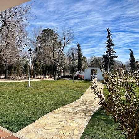 Villa Mercedes Argamasilla de Calatrava 외부 사진